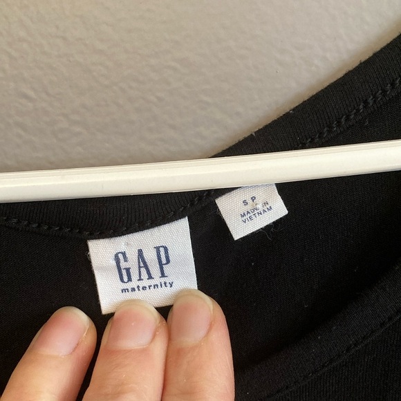 GAP Maternity Nursing Black Scoop Neck Sleeveless Midi Dress - Picture 2 of 8